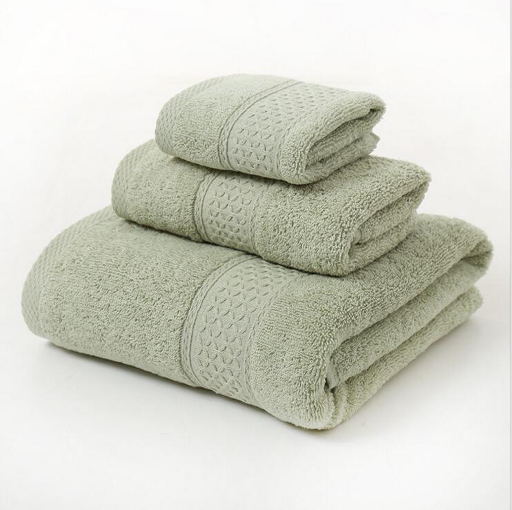 Pure Cotton Plain Broken Covers Long-staple Three-piece Suit Bath Towel - One Red Hill